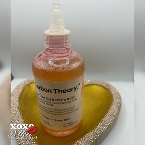Carbon Theory Tea Tree Oil & Citric Acid breakout control facial purifying tonic